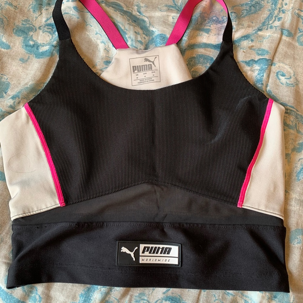 Puma Workout Top/Sports bra